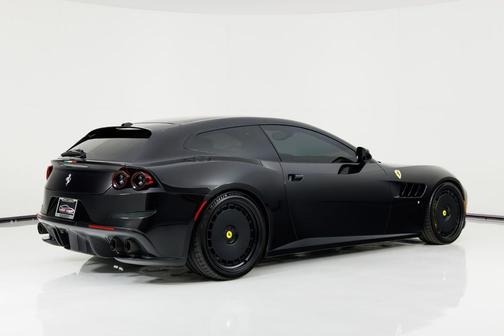 2018 Ferrari GTC4Lusso V12