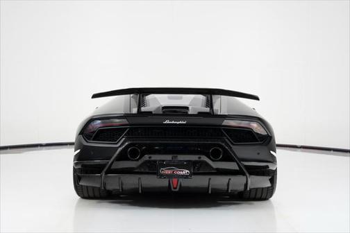 2018 Lamborghini Huracan Performante