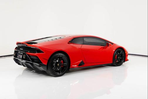 2021 Lamborghini Huracan EVO Coupe