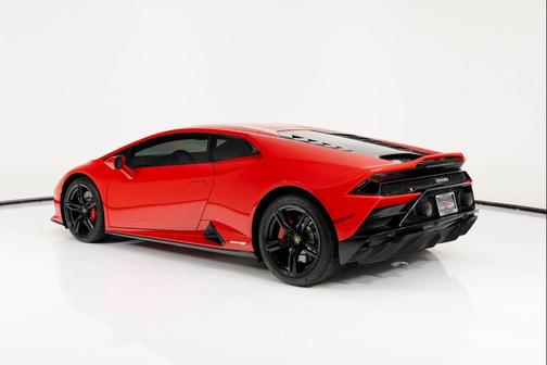 2021 Lamborghini Huracan EVO Coupe