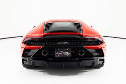 2021 Lamborghini Huracan EVO Coupe