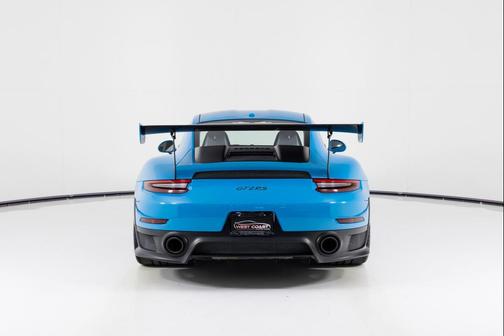 2018 Porsche 911 GT2 RS