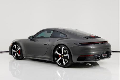 2024 Porsche 911 Carrera 4S