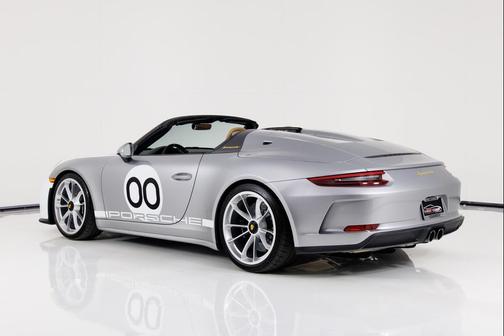 2019 Porsche 911 Speedster