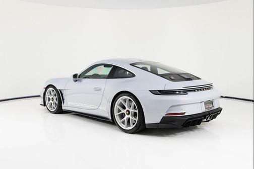 2024 Porsche 911 S/T