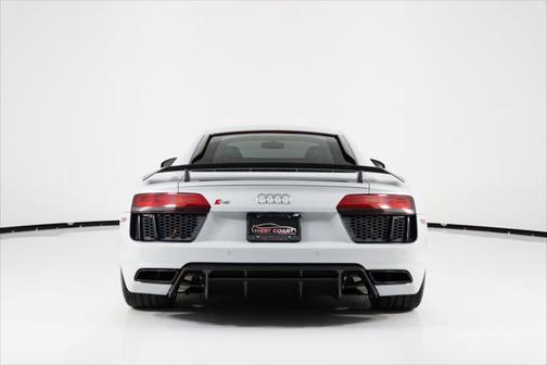 2017 Audi R8 5.2 V10 plus