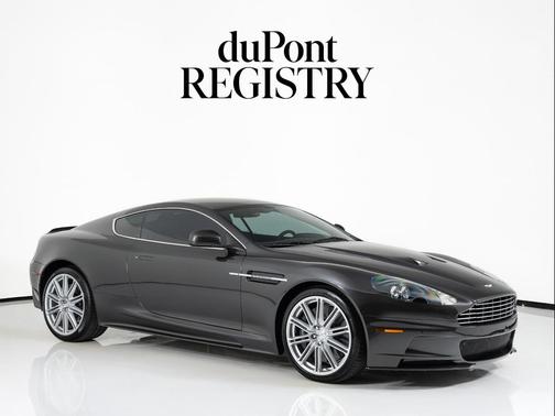 Quantum Silver 2011 Aston Martin DBS Coupe