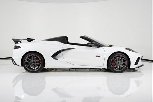 2023 Chevrolet Corvette Stingray w/3LT