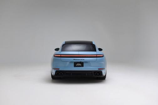 Frozen Blue Metallic 2026 Porsche Panamera GTS