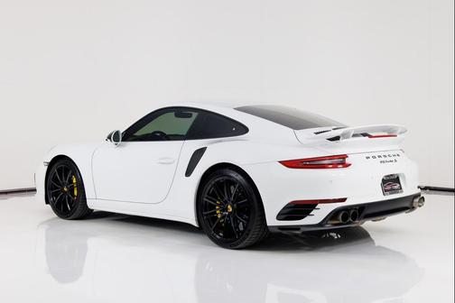 2019 Porsche 911 Turbo S