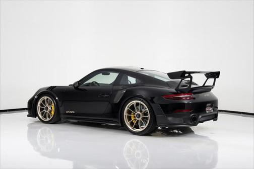 2018 Porsche 911 GT2 RS