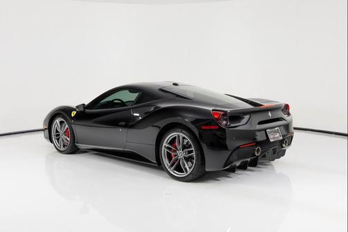 2017 Ferrari 488 GTB Coupe