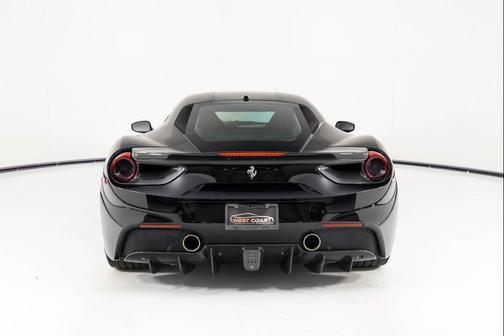 2017 Ferrari 488 GTB Coupe
