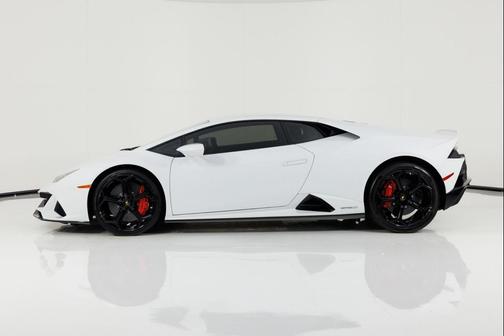Bianco Icarus Metallic 2020 Lamborghini Huracan EVO LP 640-4 EVO