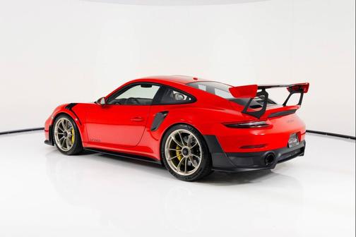 2019 Porsche 911 GT2 RS