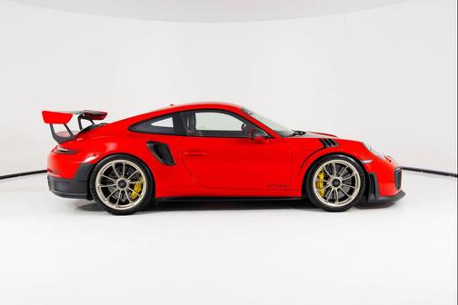 2019 Porsche 911 GT2 RS