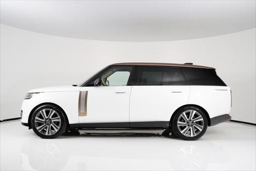 2023 Land Rover Range Rover SV