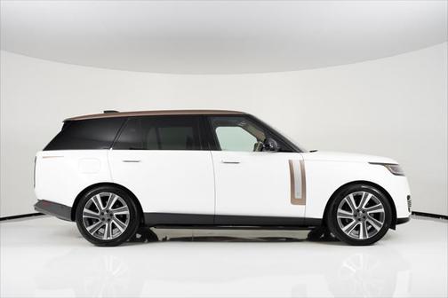 2023 Land Rover Range Rover SV