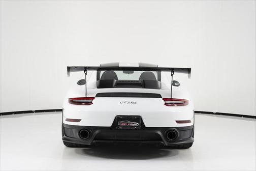 2018 Porsche 911 GT2 RS