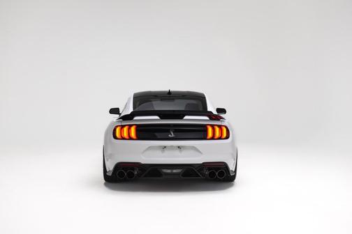 Oxford White 2022 Ford Shelby GT500 Base