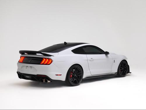 Oxford White 2022 Ford Shelby GT500 Base