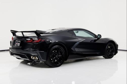 Black 2020 Chevrolet Corvette Stingray w/3LT
