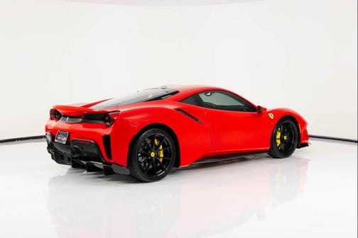 2019 Ferrari 488 Pista Base