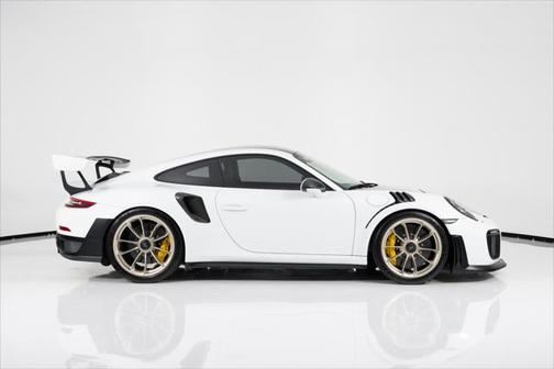 2018 Porsche 911 GT2 RS
