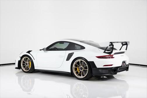2018 Porsche 911 GT2 RS