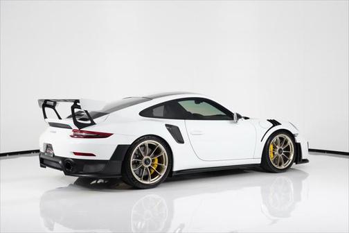 2018 Porsche 911 GT2 RS