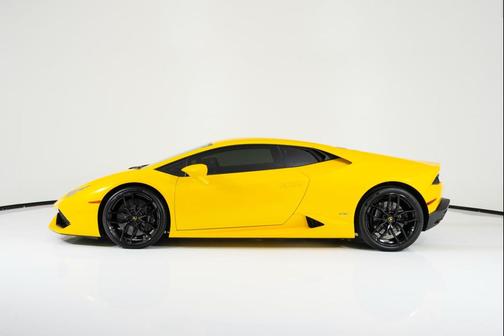 2016 Lamborghini Huracan LP610-4