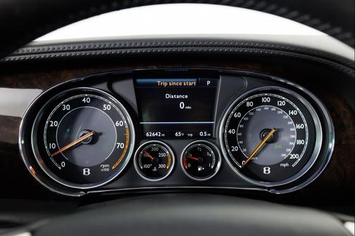 Black 2014 Bentley Flying Spur Base