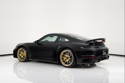 2024 Porsche 911 Turbo S