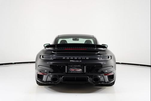 2024 Porsche 911 Turbo S