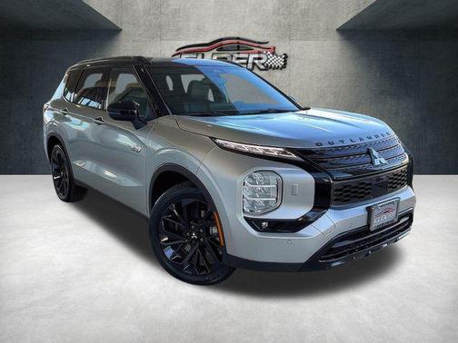 2025 Mitsubishi Outlander PHEV SEL