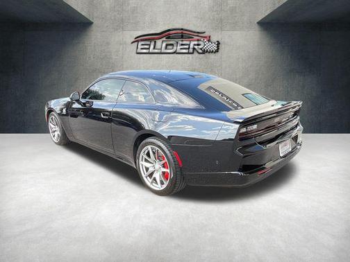 Diamond Black Crystal Pearlcoat 2024 Dodge Charger Daytona R/T Scat Pack