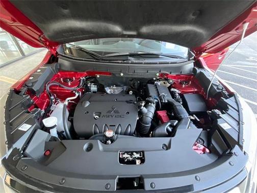 2026 Mitsubishi Outlander Sport SE