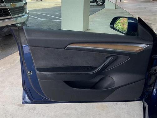 2022 Tesla Model 3 Standard Range