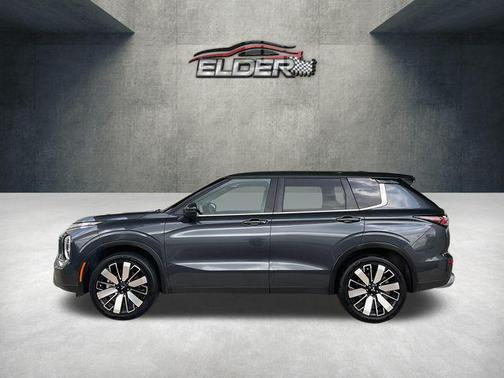 Gray 2025 Mitsubishi Outlander SE S-AWC