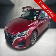Scarlet Ember 2024 Nissan Altima 2.5 SV