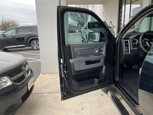 2020 RAM 1500 Classic SLT