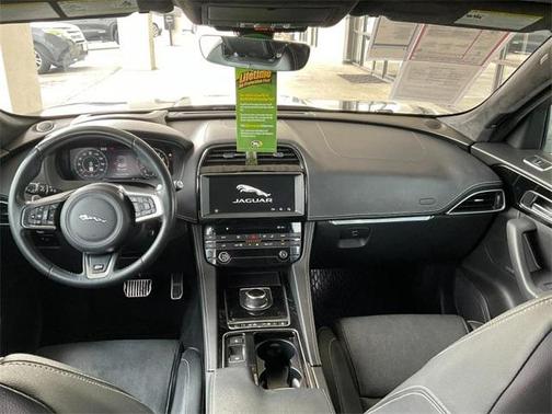 2019 Jaguar F-PACE S