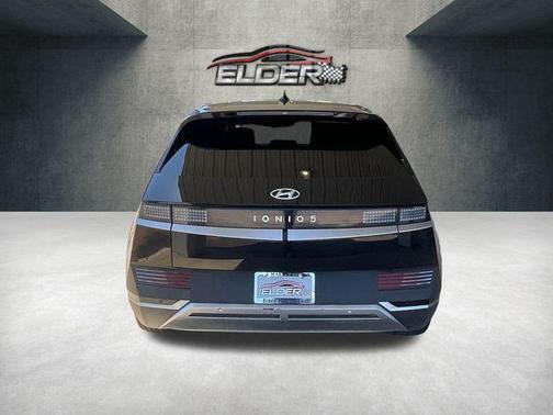 Abyss Black 2024 Hyundai IONIQ 5 SE