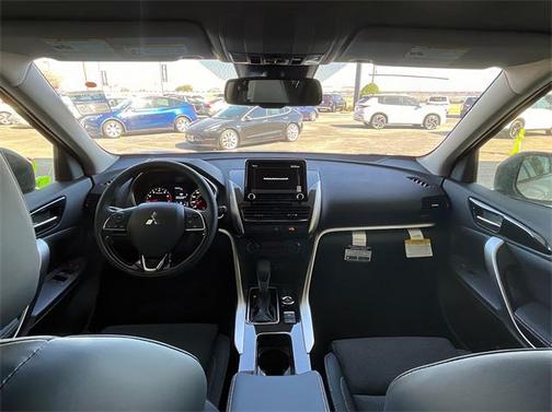 2025 Mitsubishi Eclipse Cross SE