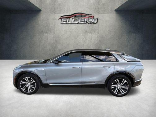 Argent Silver Metallic 2024 Cadillac LYRIQ Luxury