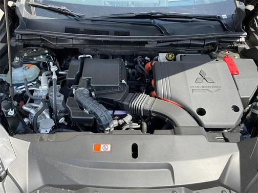 2025 Mitsubishi Outlander PHEV SEL