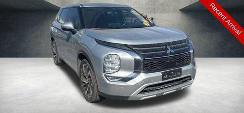 2023 Mitsubishi Outlander SE Black Edition 2WD