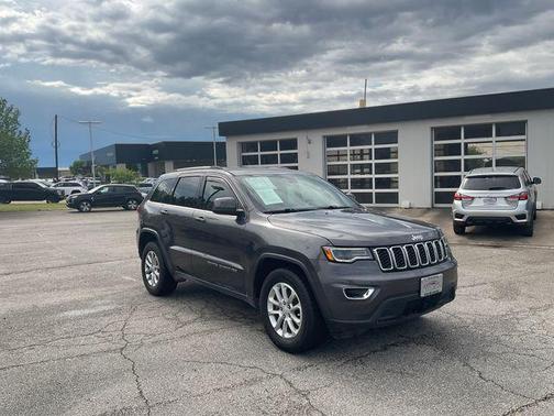 2021 Jeep Grand Cherokee Laredo