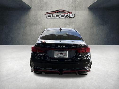 Aurora Black 2024 Kia Forte GT