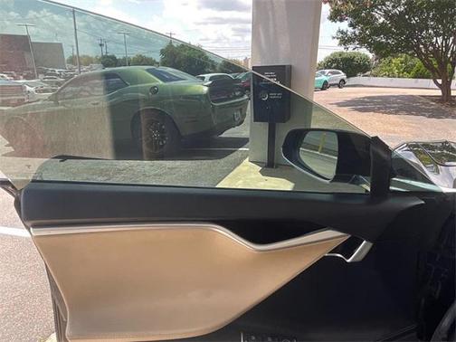 2017 Tesla Model S 90D